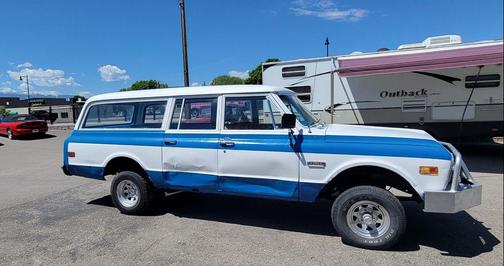 1968 GMC Suburban