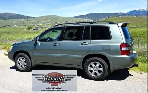 Green 2004 Toyota Highlander Limited