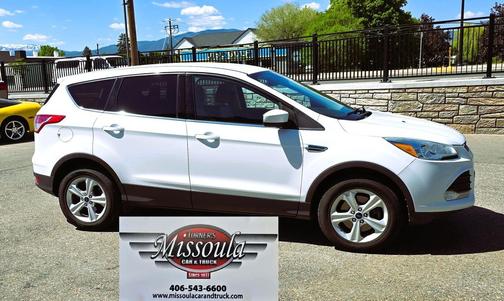 White 2016 Ford Escape SE