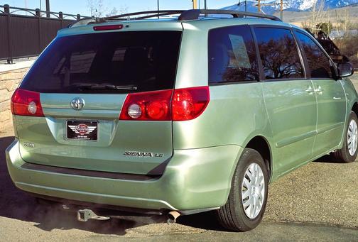 2009 Toyota Sienna CE