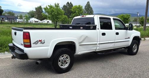 Summit White 2002 GMC Sierra 2500 SLE H/D Crew Cab