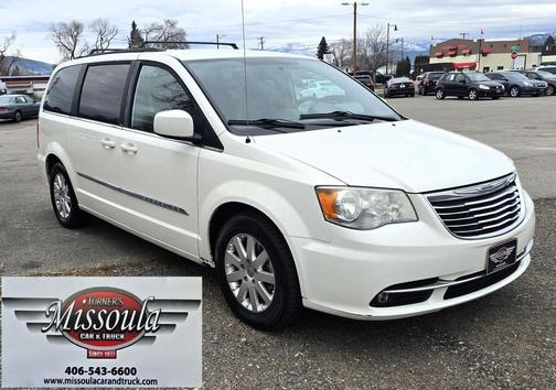 2013 Chrysler Town & Country Touring