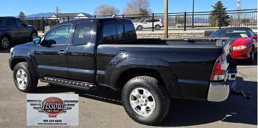 2015 Toyota Tacoma Base