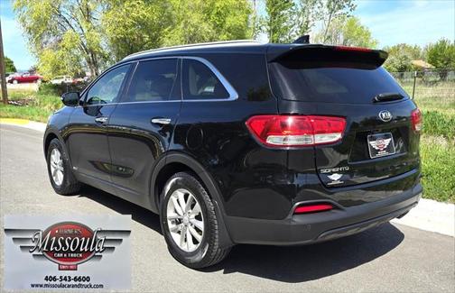 2017 Kia Sorento LX
