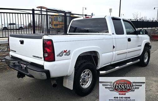 2004 Chevrolet Silverado 2500 LS H/D Extended Cab