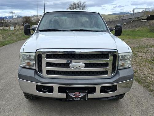 2005 Ford F-250 XL Crew Cab