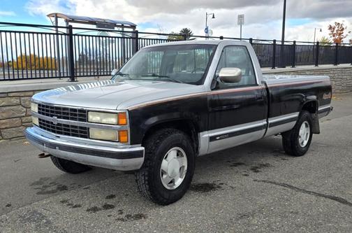 1990 Chevrolet Pickup Truck Base