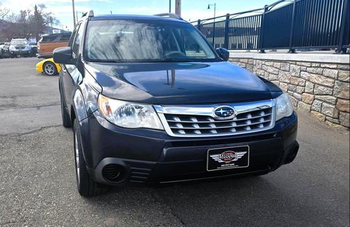 Grey 2012 Subaru Forester 2.5X Premium