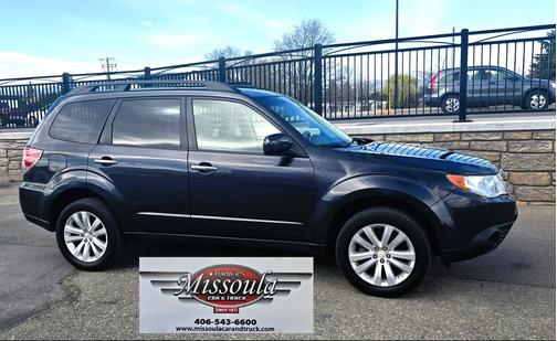 Grey 2012 Subaru Forester 2.5X Premium