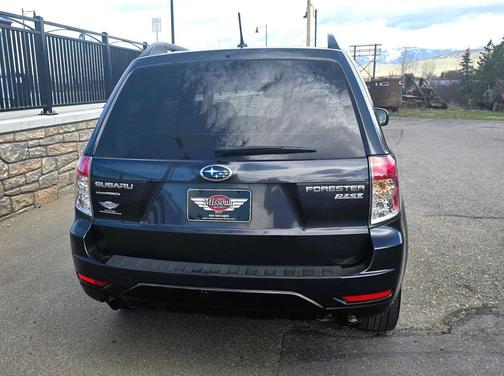 Grey 2012 Subaru Forester 2.5X Premium