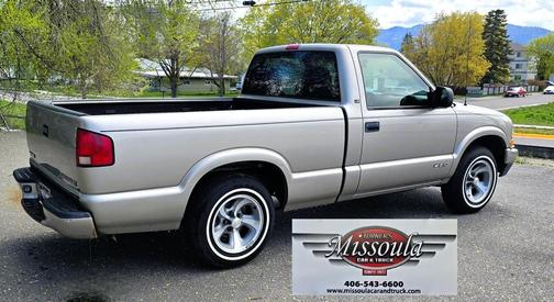 Pewter 2000 Chevrolet S-10 Base