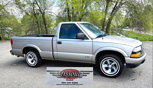 Pewter 2000 Chevrolet S-10 Base