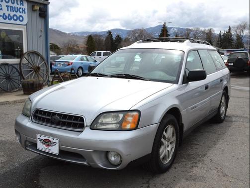 2004 Subaru Outback Base