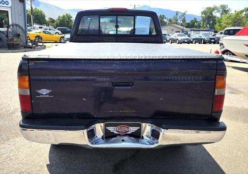 1999 Toyota Tacoma Base