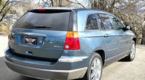 2005 Chrysler Pacifica Touring