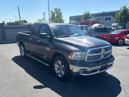 Granite Crystal Metallic Clearcoat 2016 RAM 1500 Big Horn