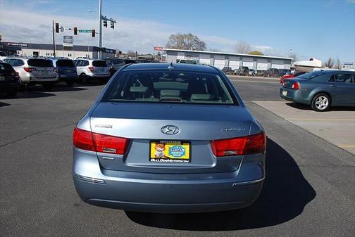2010 Hyundai SONATA Limited