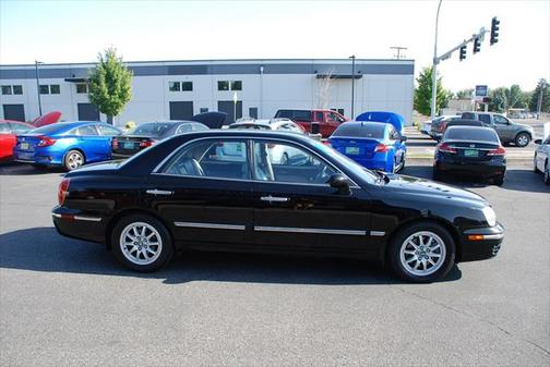 2004 Hyundai XG350 350