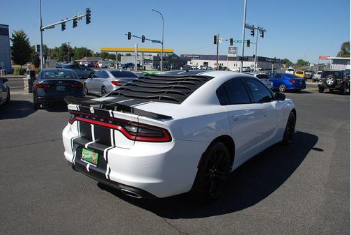 2018 Dodge Charger SXT