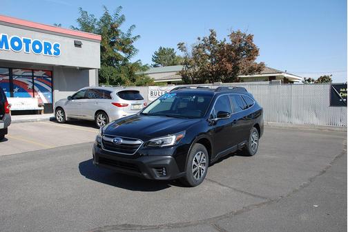2022 Subaru Outback Premium