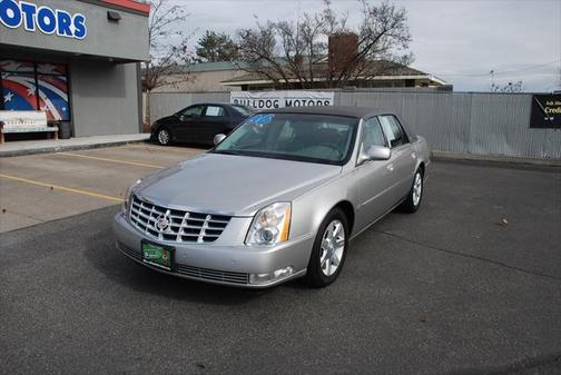 2006 Cadillac DTS Base