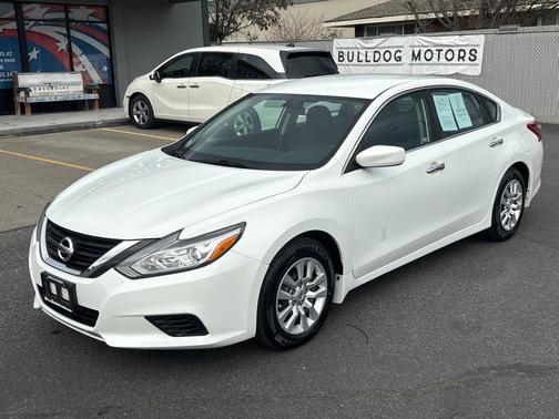 Glacier White 2018 Nissan Altima 2.5 S