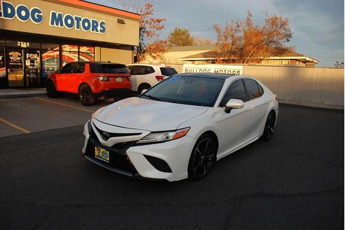 2019 Toyota Camry XSE
