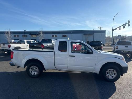 2016 Nissan Frontier S