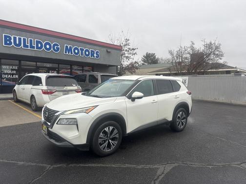 2022 Nissan Rogue SV