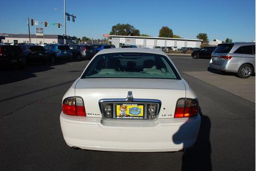 2003 Lincoln LS V8