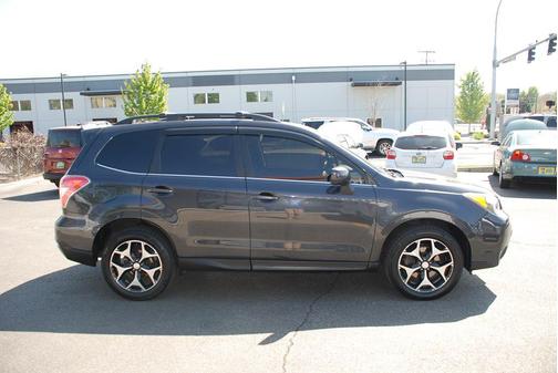 2014 Subaru Forester 2.0XT Premium