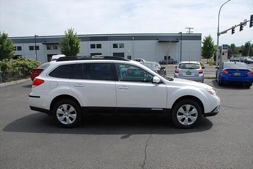 2011 Subaru Outback 2.5 i Premium