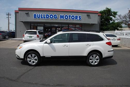 2011 Subaru Outback 2.5 i Premium