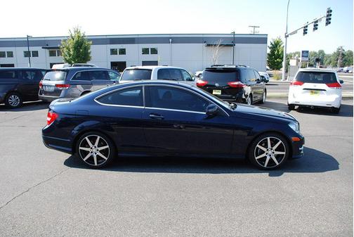 2015 Mercedes-Benz C-Class C250