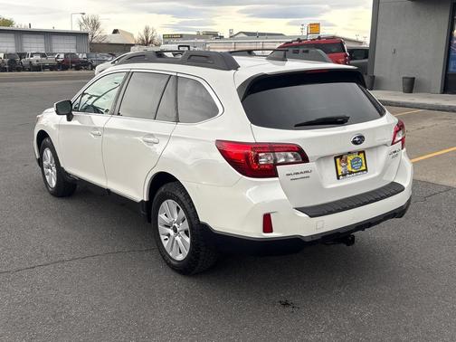2017 Subaru Outback 2.5i Premium