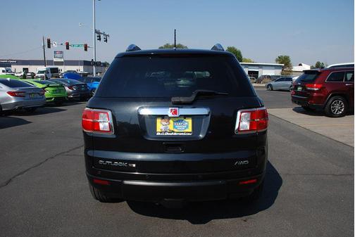 2008 Saturn Outlook XE