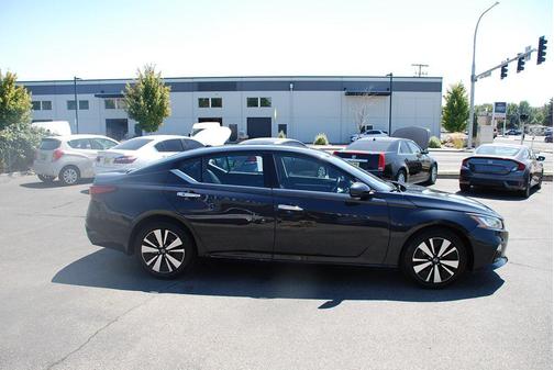 2019 Nissan Altima 2.5 SV