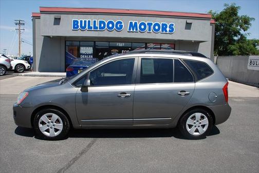 2009 Kia Rondo LX