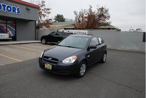 2011 Hyundai Accent GL