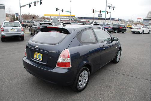 2011 Hyundai Accent GL