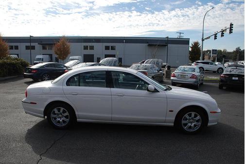 White Onyx 2004 Jaguar S-Type 3.0L V6