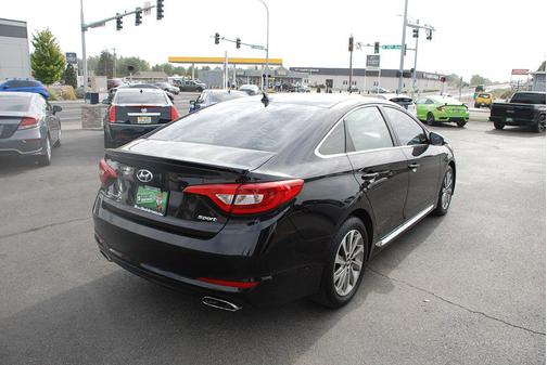 2015 Hyundai SONATA Sport