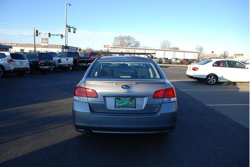 2011 Subaru Legacy Premium