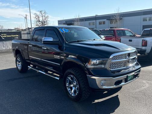2016 RAM 1500 Laramie
