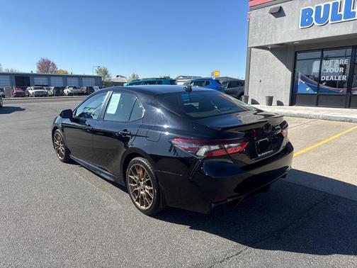 Midnight Black Metallic 2024 Toyota Camry SE