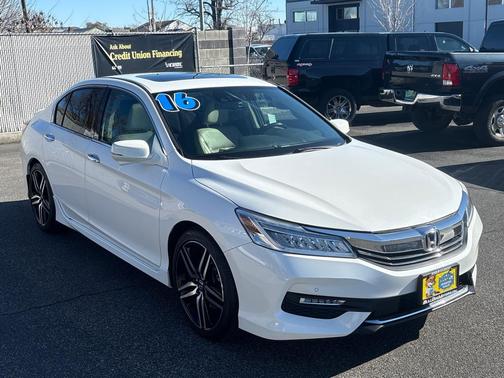 2016 Honda Accord Touring