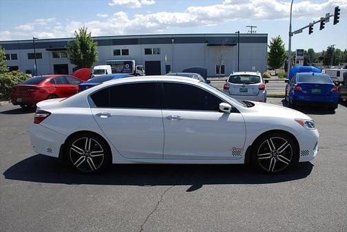 2017 Honda Accord Sport SE