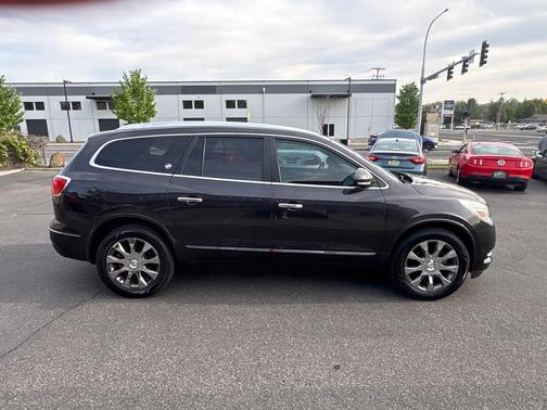 Iridium Metallic 2017 Buick Enclave Premium