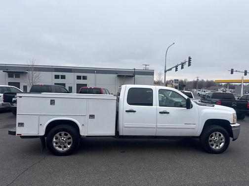 Summit White 2011 Chevrolet Silverado 3500 LT
