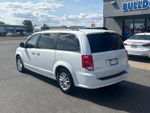White Knuckle Clearcoat 2019 Dodge Grand Caravan SXT